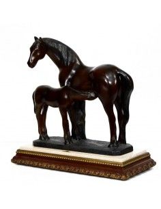 FIGURA DE YEGUA CON POTRO 2