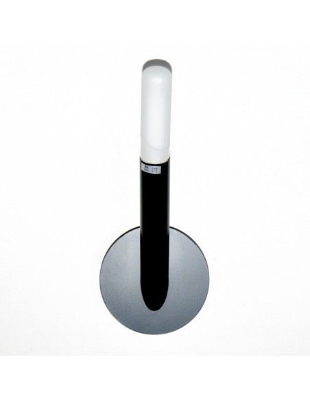 APLIQUE DE INTERIOR DE UNO NEGRO