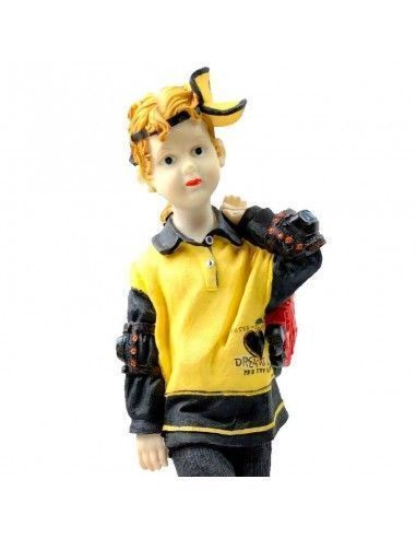 FIGURA DE NIÑO CON PATINES 41X15