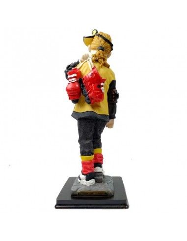 FIGURA DE NIÑO CON PATINES 41X15