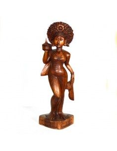 FIGURA DE MUJER EN MADERA DE TECA
