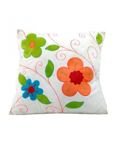 COJIN BLANCO DE FLORES BORDADO 36x36