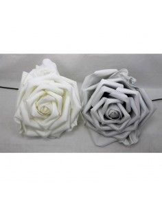 FLOR BLANCA DECORATIVA 2