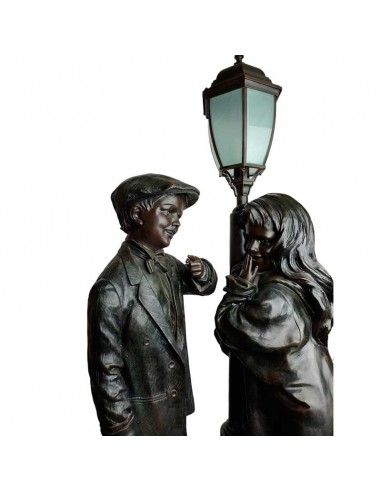 LAMPARA DE PIE FIGURA DE NIÑO Y NIÑA...