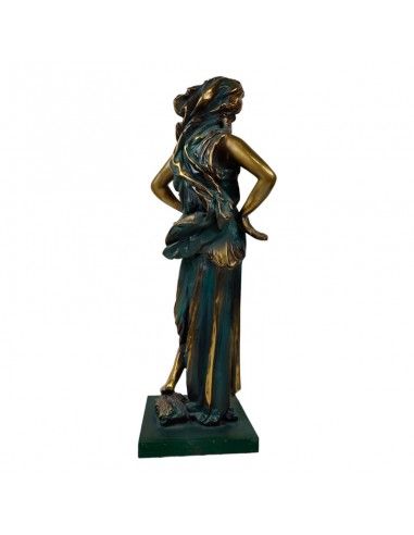 FIGURA MUJER 63x25 (contiene defecto)