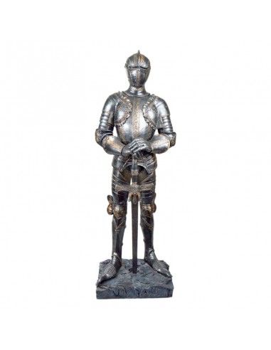 FIGURA MEDIEVAL CON ARMADURA 110x36