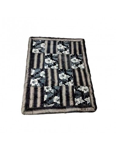 ALFOMBRA TEXTIL MORA FLORES BLANCAS...