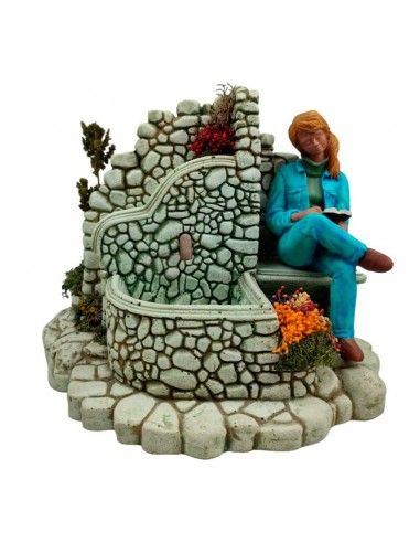 FUENTE DE AGUA MUJER LEYENDO 25x31