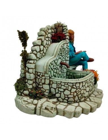 FUENTE DE AGUA MUJER LEYENDO 25x31