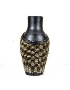 JARRON DE CERAMICA Y RATTAN