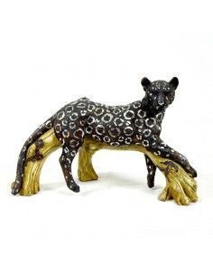 FIGURA PANTERA NEGRA EN TRONCO