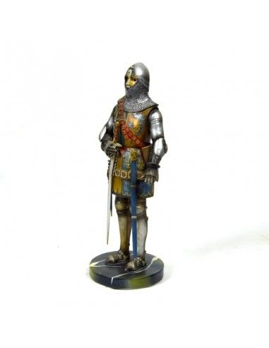 FIGURA DE GUERRERO CON ESPADA