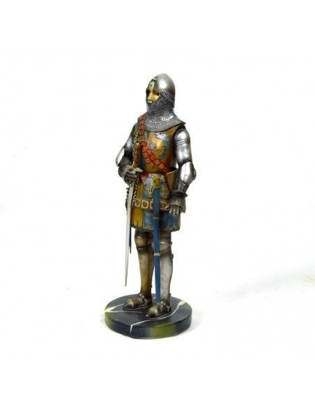 FIGURA DE GUERRERO CON ESPADA