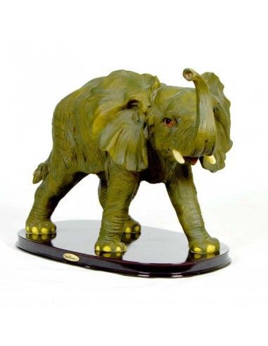 ELEFANTE VERDE CON COLMILLOS