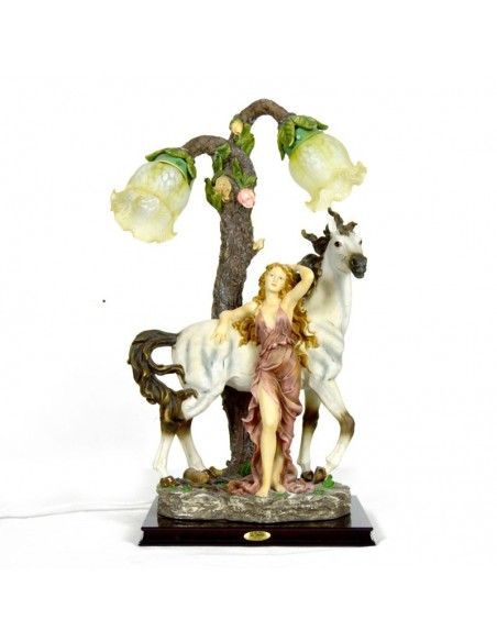 LAMPARA DE SOBREMESA CON FIGURA DE MUJER
