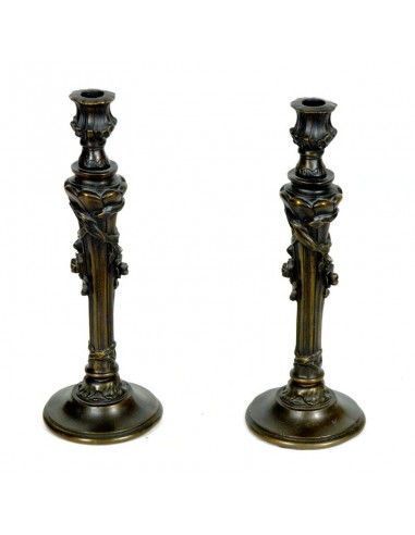 PAREJA DE CANDELABROS ORO VIEJO