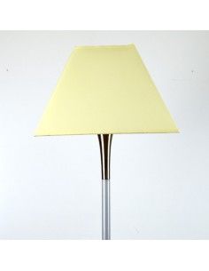 LAMPARA DE PIE CON PANTALLA 2