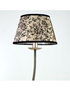 LAMPARA DE PIE CON PANTALLA DE FLORES 2