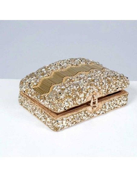 CAJA DE MADERA DORADA