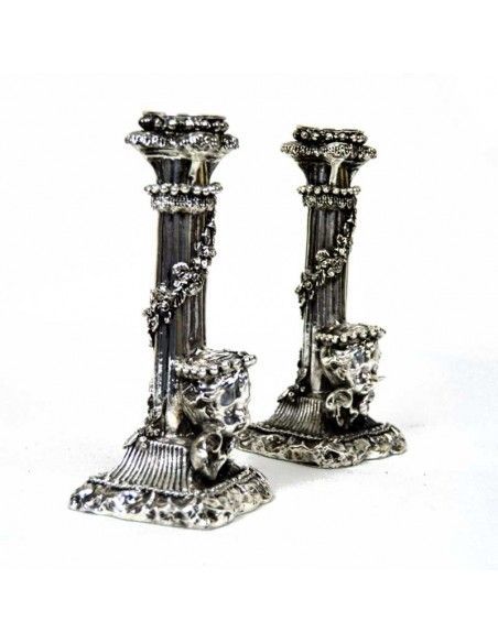 PAREJA DE CANDELABROS EN PLATA
