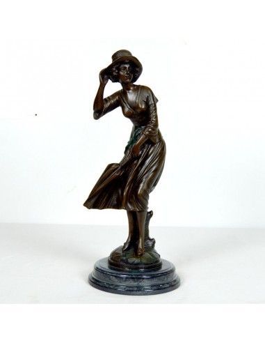 FIGURA DE MUJER EN ALABASTRO