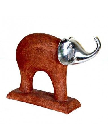 ELEFANTE ROJIZO