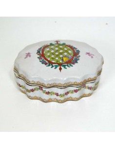 CAJA OVALADA DE PORCELANA ANTIGUO