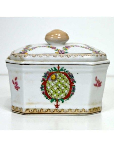 CAJA OCTOGONAL DE PORCELANA ANTIGUO